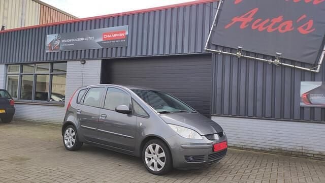 Grijs Gebruikt 2007 Mitsubishi Colt Inform Hatchback | € 2.750 (Iets duurder) - Afbeelding 1/4