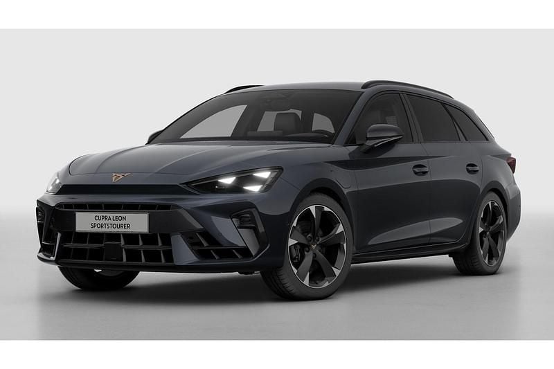 Midnight black Nieuw 2025 Cupra Leon Stationwagen | € 46.805 (Eerlijke prijs) - Afbeelding 1/3