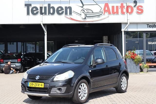 Zwart Gebruikt 2012 Suzuki SX4 Comfort MPV | € 4.985 (Goede deal) - Afbeelding 1/4