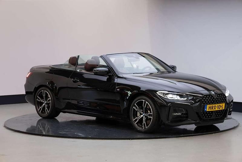 Zwart, metallic lak Gebruikt 2021 BMW 430 Cabriolet Executive Cabriolet | € 47.850 (Goede deal) - Afbeelding 1/4