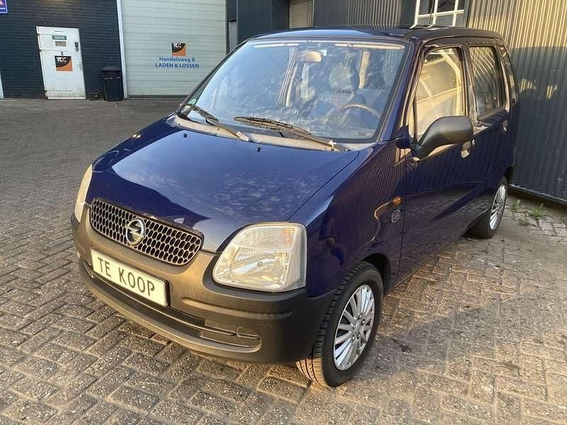 Blauw Occasion 2003 Opel Agila Hatchback | € 899 (Eerlijke prijs) - Afbeelding 1/4