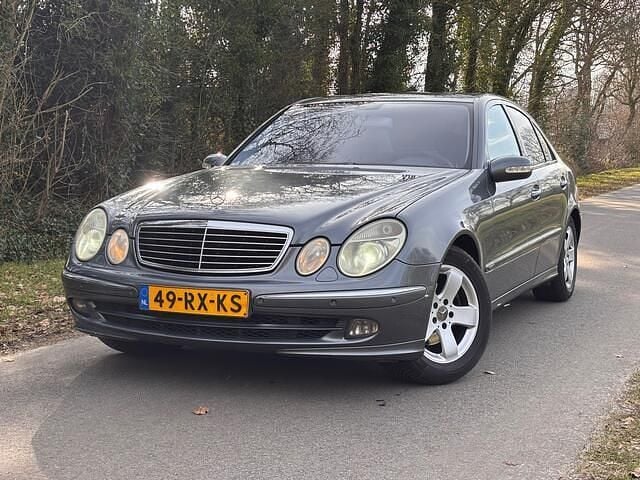 Occasion Mercedes E200 Avantgarde 163 PK (119 kW) 2005 Grijs Sedan