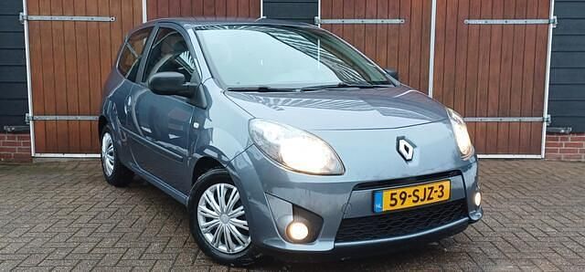 Blauw (metallic) Occasion 2011 Renault Twingo Night&Day Hatchback | € 1.750 (Eerlijke prijs) - Afbeelding 1/4