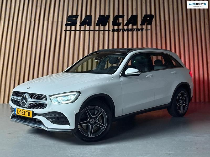 Wit Gebruikt 2020 Mercedes GLC200 Premium SUV | € 36.650 (Eerlijke prijs) - Afbeelding 1/4