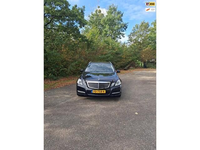 Zwart Gebruikt 2010 Mercedes 200 Avantgarde Stationwagen | € 6.475 (Super prijs) - Afbeelding 1/4