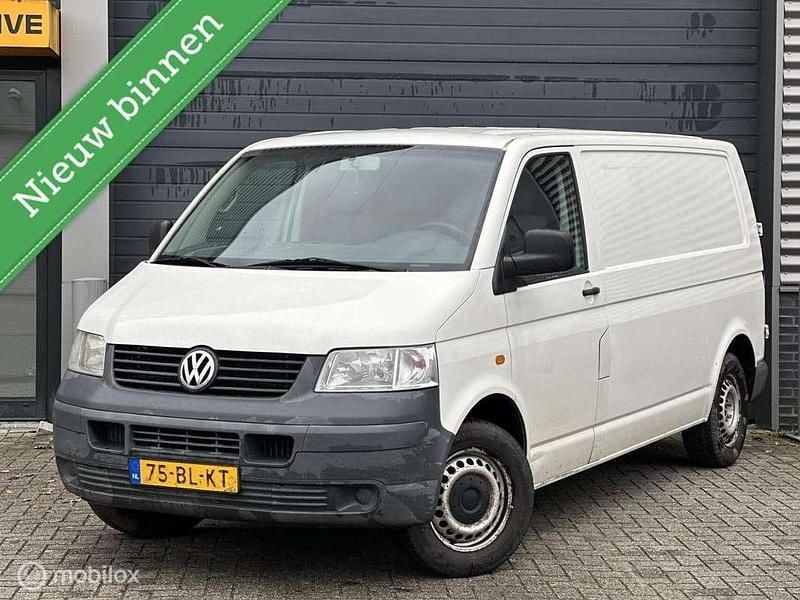 Gebruikt 2004 VW T5 Van | € 2.851 (Super prijs) - Afbeelding 1/4