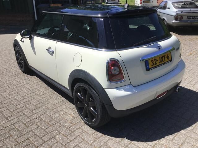 Occasion Mini Cooper Chili 120 PK (88 kW) 2009 Wit Hatchback