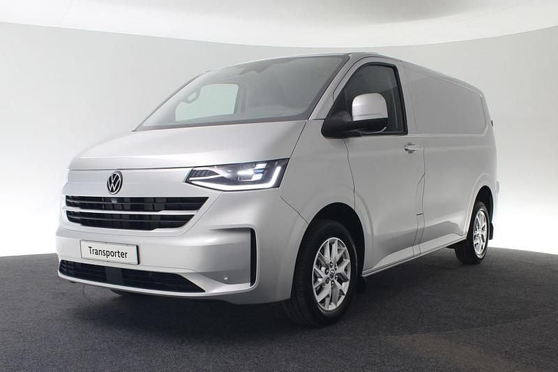 Grijs Gebruikt 2024 VW Transporter Van | € 43.997 (Super prijs) - Afbeelding 1/4