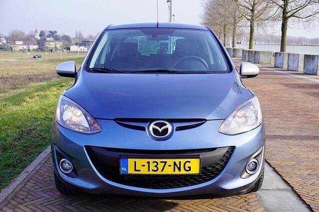 Occasion Mazda 2 Edition 84 PK (61 kW) 2014 Blauw Hatchback