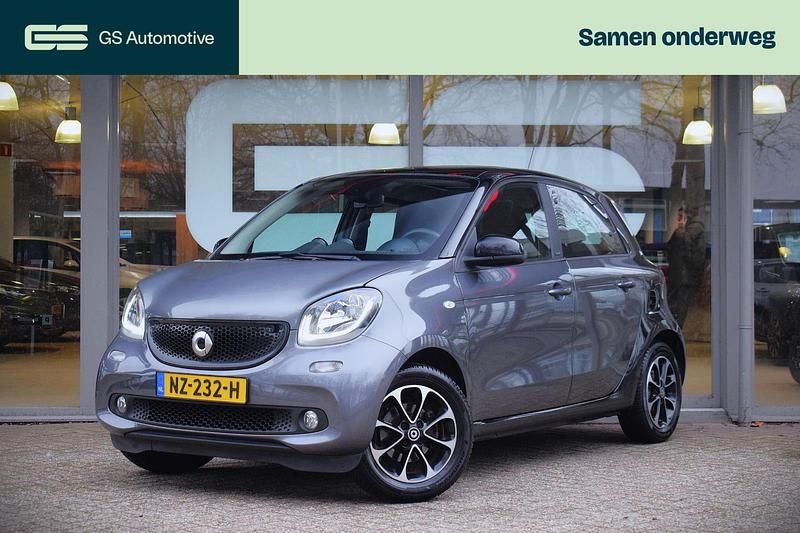 Zwart Occasion 2017 Smart ForFour Proxy Hatchback | € 8.398 (Eerlijke prijs) - Afbeelding 1/4