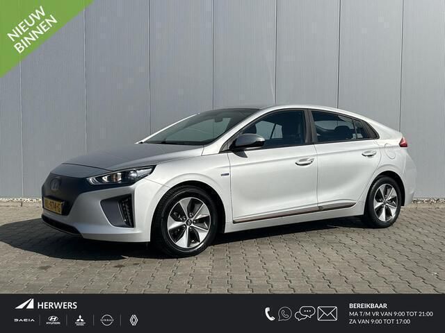 Grijs Gebruikt 2018 Hyundai Ioniq Comfort Sedan | € 12.635 (Goede deal) - Afbeelding 1/4