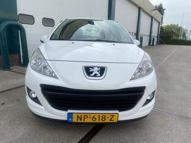 Occasion Peugeot 207 Access 74 PK (54 kW) 2013 Wit Hatchback