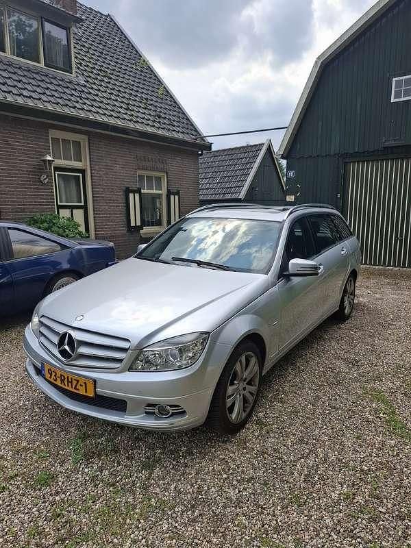 Zilver Gebruikt 2010 Mercedes C180 Stationwagen | € 8.750 (Eerlijke prijs) - Afbeelding 1/4