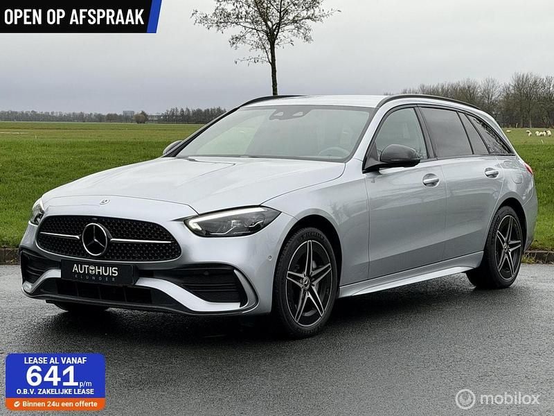 Grijs Occasion 2023 Mercedes C300 AMG line Stationwagen | € 37.990 (Super prijs) - Afbeelding 1/4