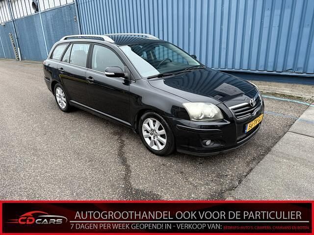 Zwart Occasion 2007 Toyota Avensis Luna Stationwagen | € 1.750 (Goede deal) - Afbeelding 1/3