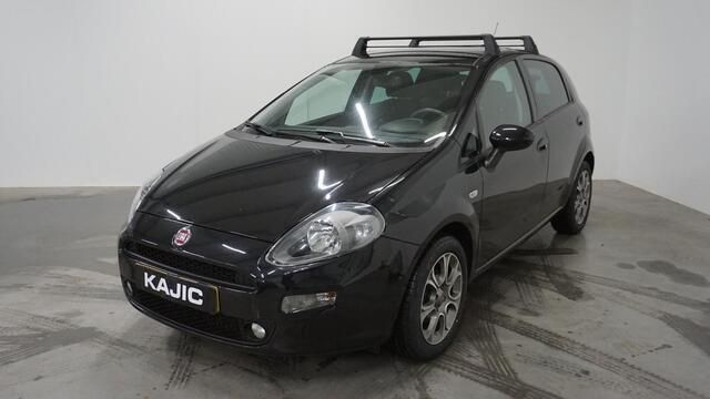Zwart Gebruikt 2018 Fiat Punto Evo Hatchback | € 7.450 (Eerlijke prijs) - Afbeelding 1/4