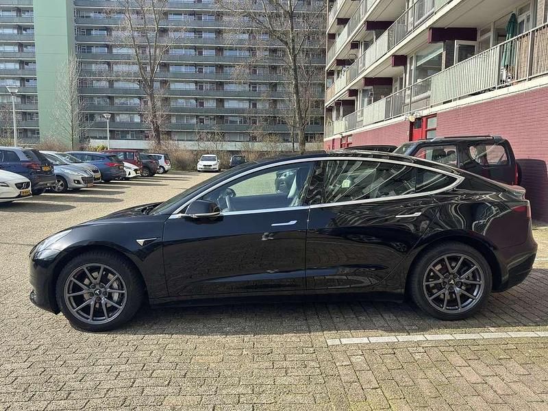 Occasion Tesla Model 3 RWD 211 kW (287 PK) 2020 Zwart Sedan