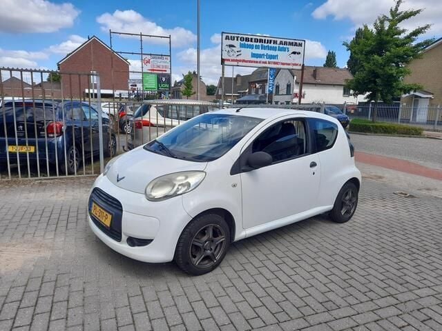 Wit Gebruikt 2009 Citroën C1 Hatchback | € 2.295 (Eerlijke prijs) - Afbeelding 1/4