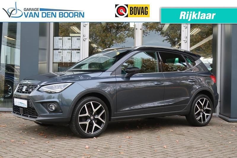 Grijs Occasion 2021 Seat Arona FR SUV | € 22.450 (Eerlijke prijs) - Afbeelding 1/4
