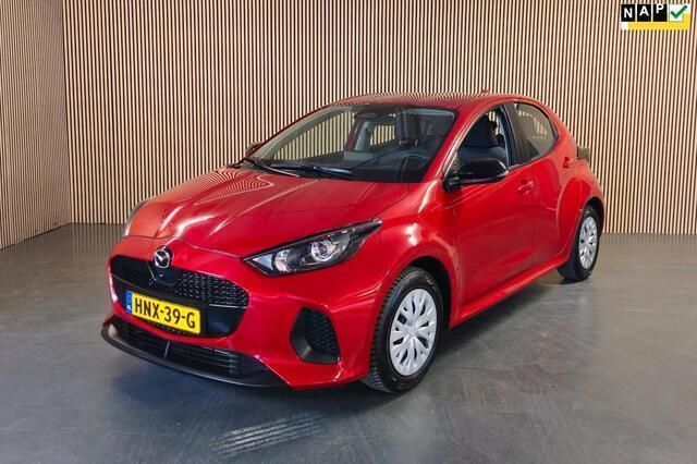 Rood Gebruikt 2024 Mazda 2 Prime-Line Hatchback | € 21.950 (Goede deal) - Afbeelding 1/4