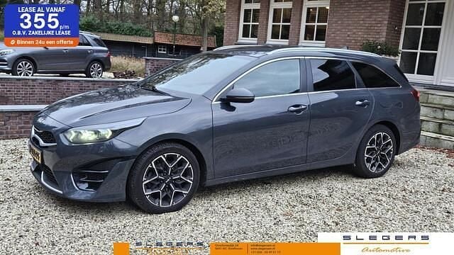 Grijs Gebruikt 2021 Kia Ceed Sportswagon GT-Line Stationwagen | € 20.950 (Eerlijke prijs) - Afbeelding 1/4