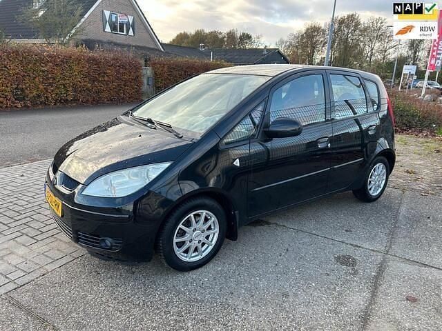 Zwart Gebruikt 2006 Mitsubishi Colt Hatchback | € 1.350 (Goede deal) - Afbeelding 1/4