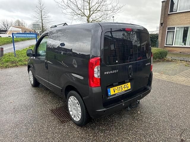 Occasion Peugeot Bipper 80 PK (58 kW) 2017 Zwart MPV