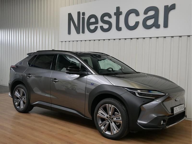 Grijs Gebruikt 2023 Subaru Solterra SUV | € 39.850 - Afbeelding 1/4