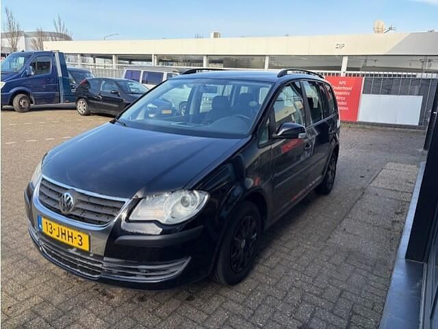 Occasion VW Touran Trendline 141 PK (103 kW) 2009 Zwart MPV