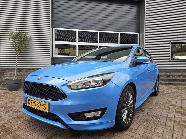 Occasion Ford Focus ST-Line 150 PK (110 kW) 2017 Blauw Hatchback