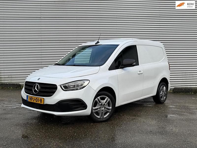 Wit Gebruikt 2022 Mercedes Citan 108 | € 10.750 (Eerlijke prijs) - Afbeelding 1/4