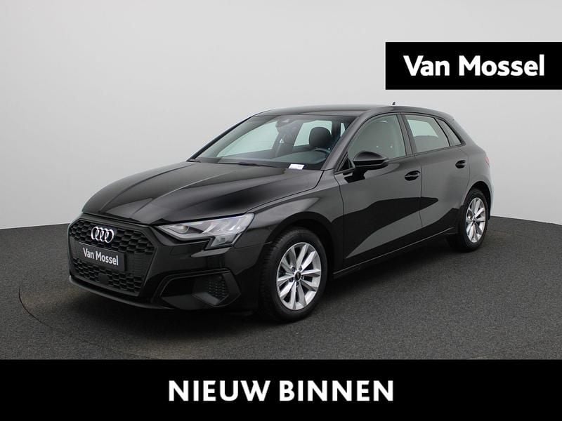 Zwart Gebruikt 2022 Audi A3 Sportback Advanced Plus Hatchback | € 23.400 (Super prijs) - Afbeelding 1/4