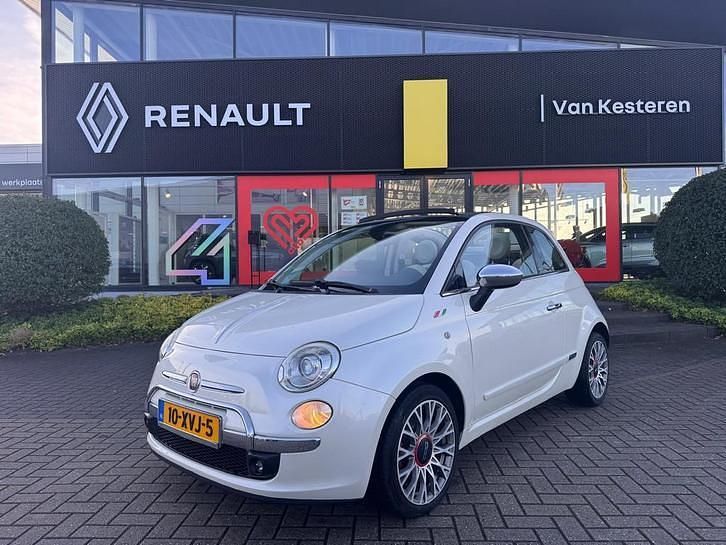 Wit Occasion 2012 Fiat 500C Lounge Cabriolet | € 5.745 (Eerlijke prijs) - Afbeelding 1/4