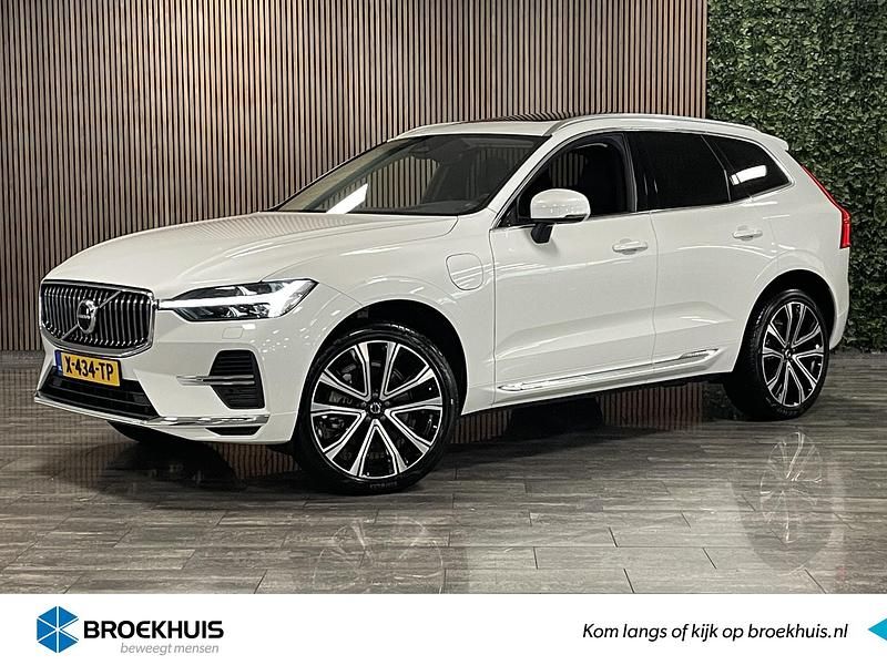 Wit Gebruikt 2023 Volvo XC60 Plus SUV | € 52.900 (Super prijs) - Afbeelding 1/4