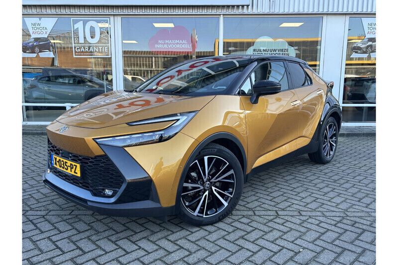Gebruikt 2024 Toyota C-HR Edition SUV | € 44.799 - Afbeelding 1/1