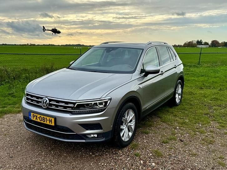 Gebruikt 2017 VW Tiguan Highline SUV | € 24.450 (Super prijs) - Afbeelding 1/4