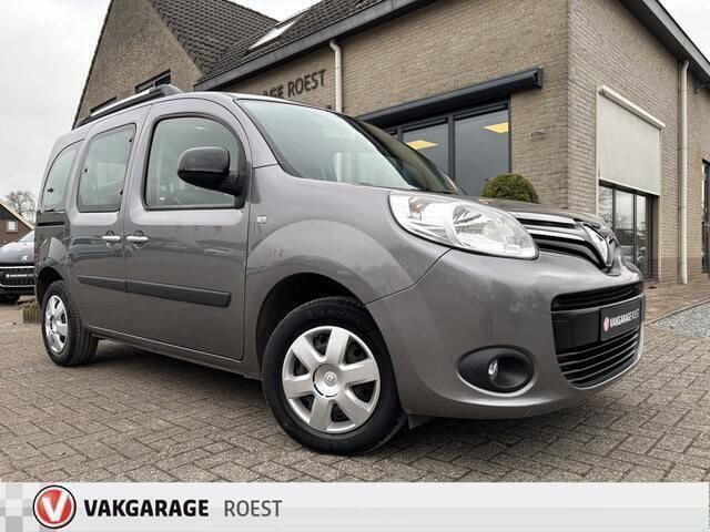 Grijs, metallic lak Gebruikt 2014 Renault Kangoo LIMITED MPV | € 7.900 (Goede deal) - Afbeelding 1/4