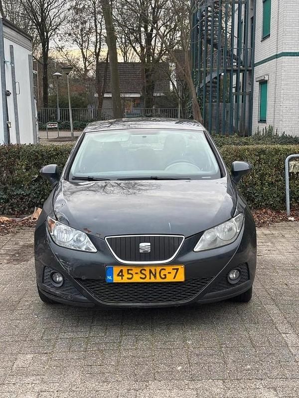 Gebruikt 2011 Seat Ibiza Ecomotive | € 1.200 (Super prijs) - Afbeelding 1/4
