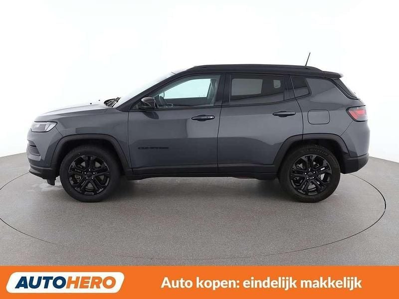 Occasion Jeep Compass Night Eagle 190 PK (139 kW) 2022 Grijs SUV