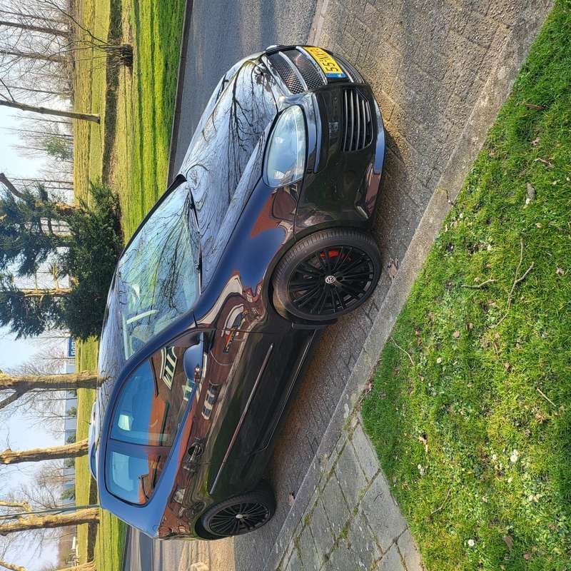 Zwart Gebruikt 2004 VW Golf IV Sportline Hatchback | € 2.250 (Iets duurder) - Afbeelding 1/4