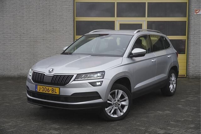 Grijs Gebruikt 2020 Skoda Karoq Business Line SUV | € 17.450 (Super prijs) - Afbeelding 1/4
