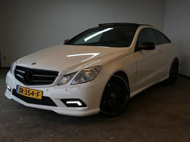 Occasion Mercedes E500 Elegance 388 PK (285 kW) 2009 Wit Coupé