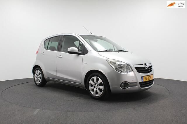Grijs Gebruikt 2009 Opel Agila Enjoy Hatchback | € 3.995 (Eerlijke prijs) - Afbeelding 1/4