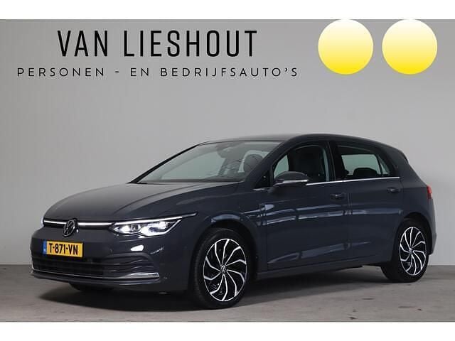 Grijs Gebruikt 2021 VW Golf VIII GTE Hatchback | € 23.450 (Eerlijke prijs) - Afbeelding 1/4