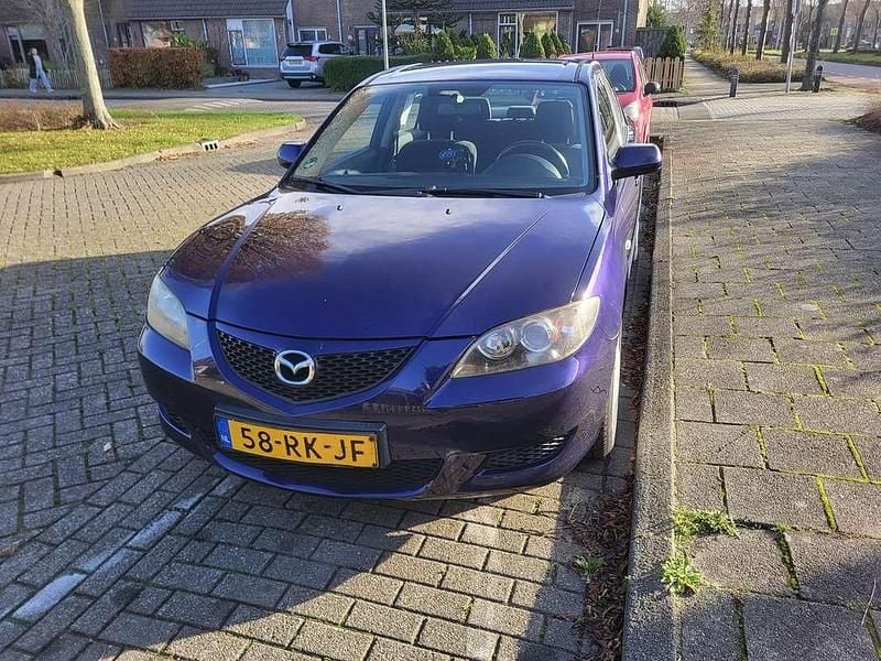 Blauw Gebruikt 2005 Mazda 3 Touring Sedan | € 5.250 (Iets duurder) - Afbeelding 1/4