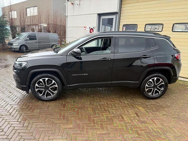 Occasion Jeep Compass Limited 191 PK (140 kW) 2022 Zwart SUV
