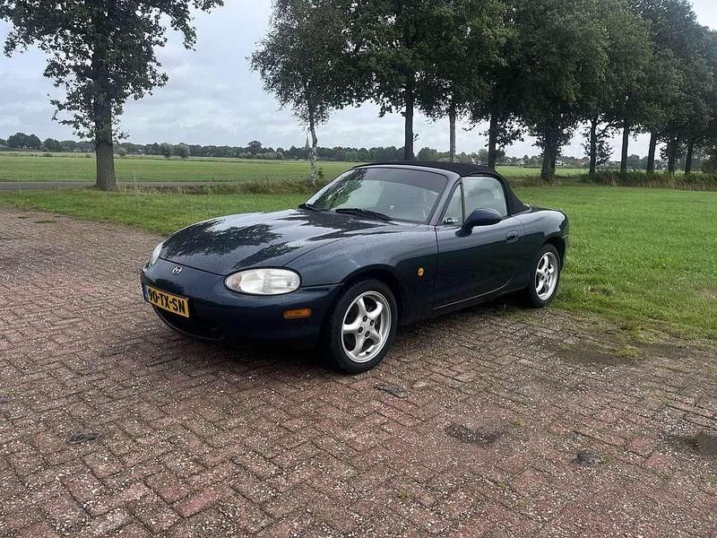 Blauw Gebruikt 2000 Mazda MX5 Cabriolet | € 3.000 (Eerlijke prijs) - Afbeelding 1/4