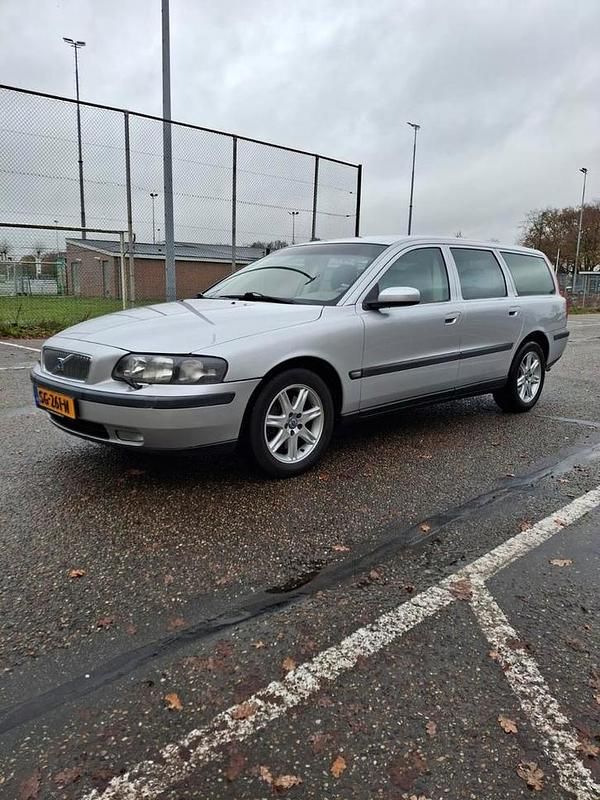 Gebruikt 2003 Volvo V70 Stationwagen | € 2.250 (Eerlijke prijs) - Afbeelding 1/4
