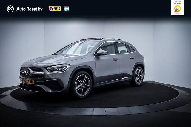 Grijs Occasion 2021 Mercedes GLA250 AMG line SUV | € 39.950 (Eerlijke prijs) - Afbeelding 1/4