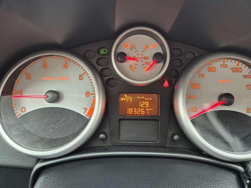 Occasion Peugeot 207 95 PK (69 kW) 2009 Grijs Hatchback